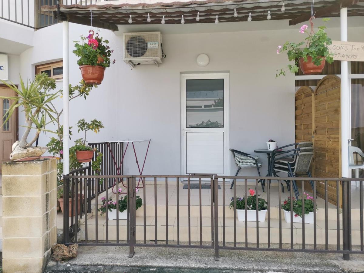 Ferienwohnung Hamboula Polis Exterior foto